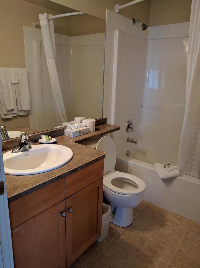 Clearwater Residence Hotel Timberlea Fort Mcmurray Luaran gambar