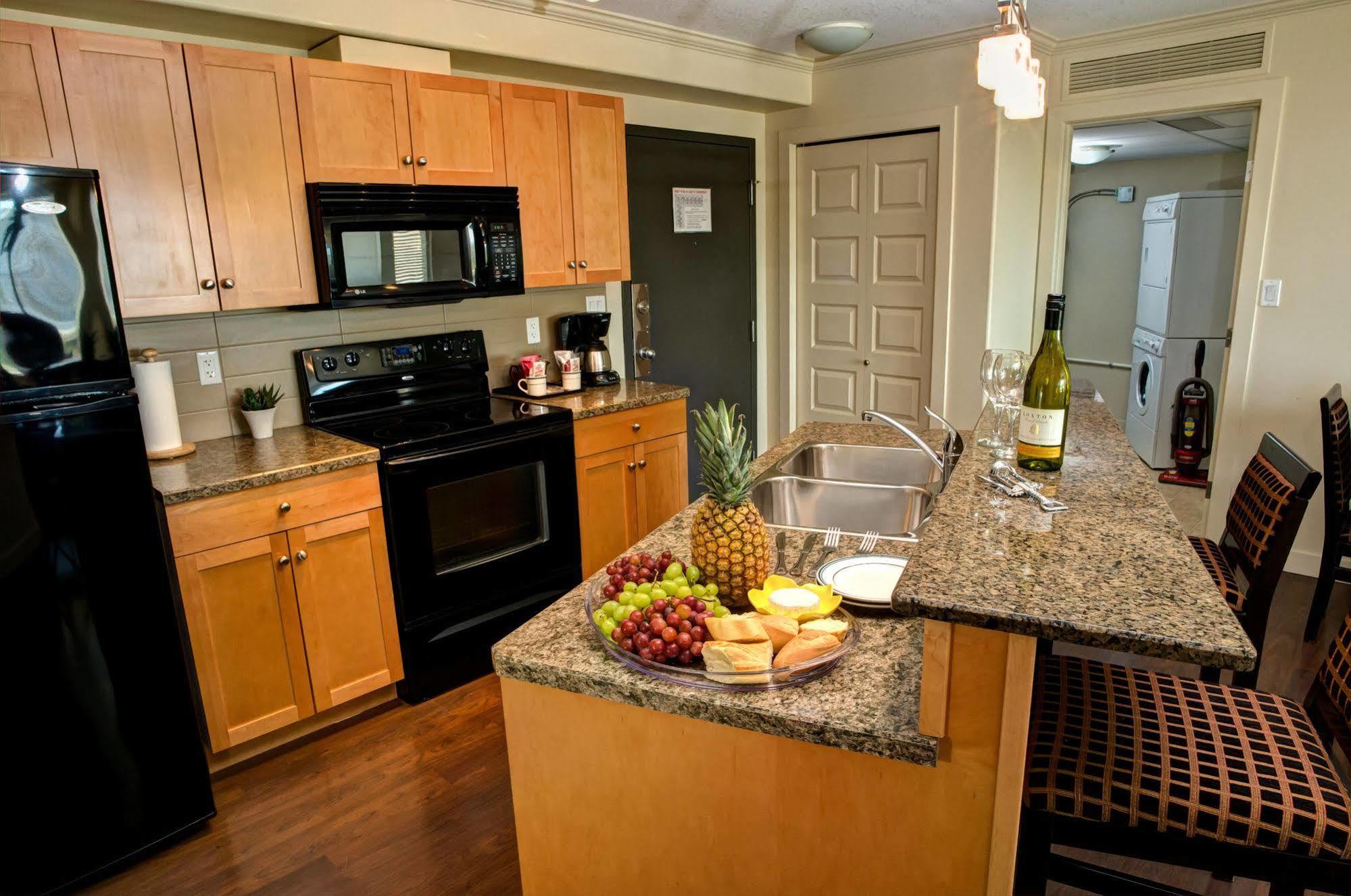 Clearwater Residence Hotel Timberlea Fort Mcmurray Bilik gambar